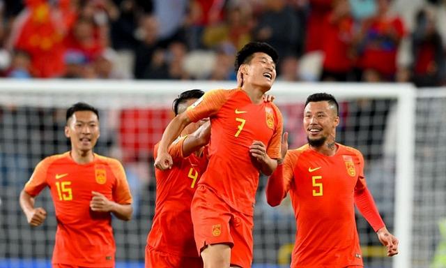  门兴格拉德巴赫攻势如潮，狂轰五球横扫弱旅防线